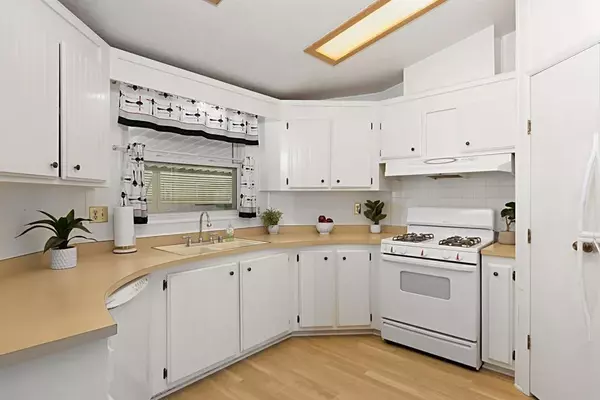 El Cajon, CA 92021,15420 Olde Highway 80 Rd. #218