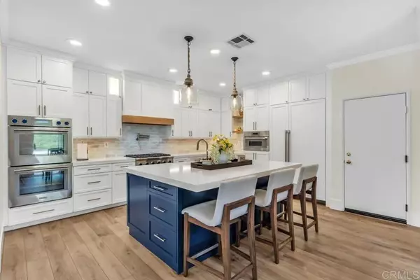 Escondido, CA 92027,1404 Logan Court