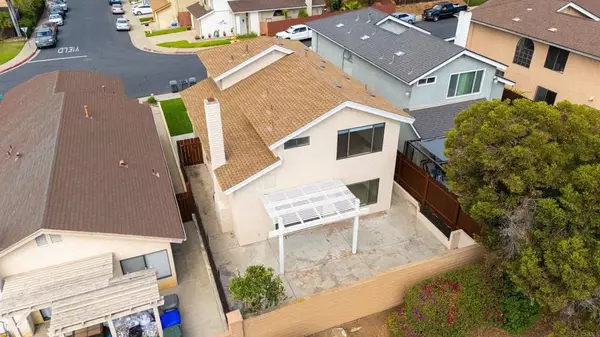 Lemon Grove, CA 91945,2369 Ravenwood Dr