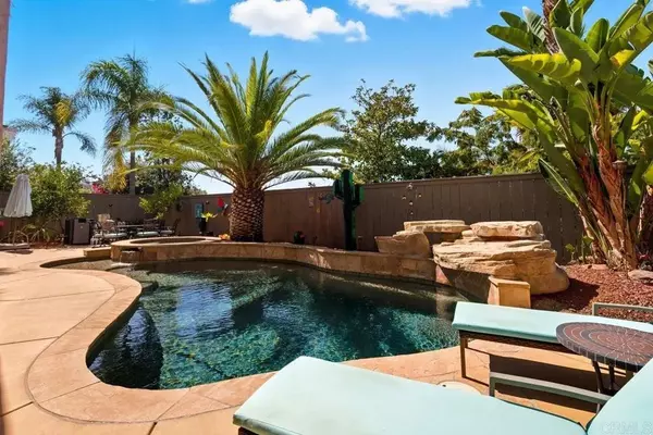 Escondido, CA 92026,1814 Centennial Way