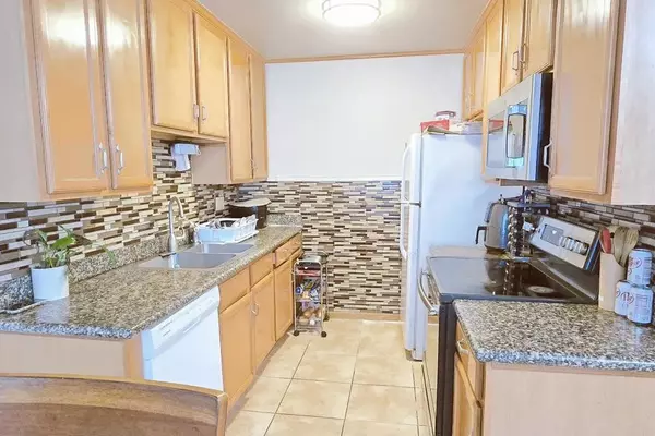 El Cajon, CA 92020,505 E Madison Ave #70