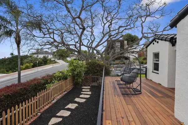 Point Loma, CA 92107,3710 Milan Street