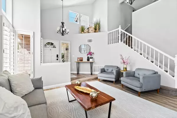 790 Mosaic Circle, Oceanside, CA 92057