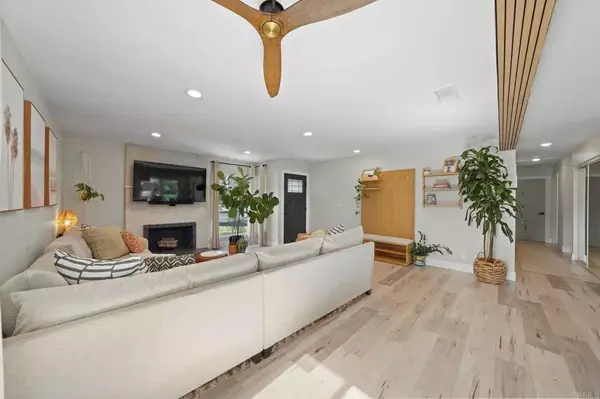 Oceanside, CA 92056,1860 Purdue Court
