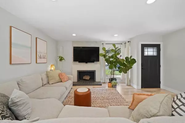 Oceanside, CA 92056,1860 Purdue Court