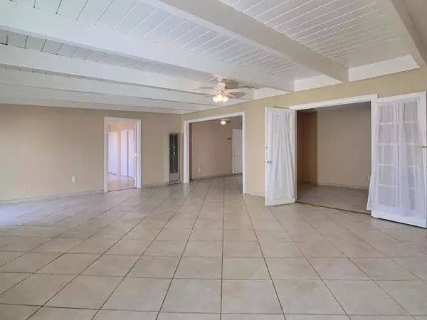 Santee, CA 92071,9336 Carlton Hills Blvd