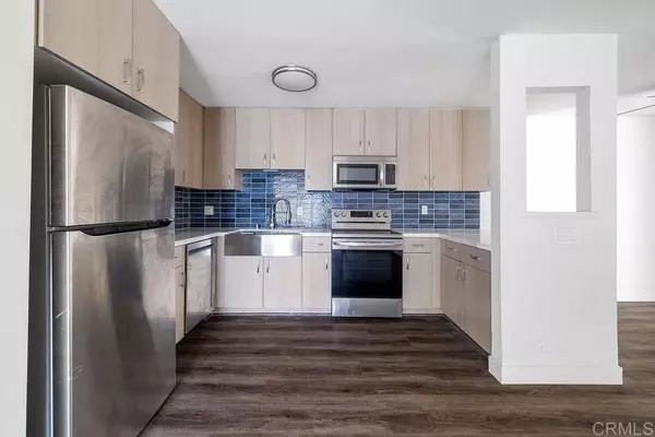 El Cajon, CA 92021,745 E Bradley Avenue #27