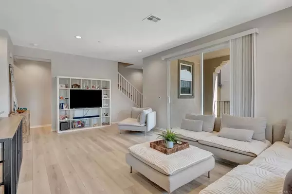 San Diego, CA 92154,1707 Santa Celine