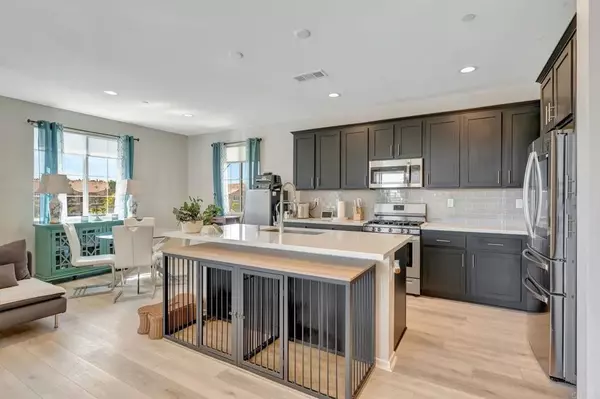 San Diego, CA 92154,1707 Santa Celine