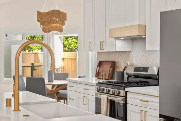 Carlsbad, CA 92008,2070 Basswood Avenue