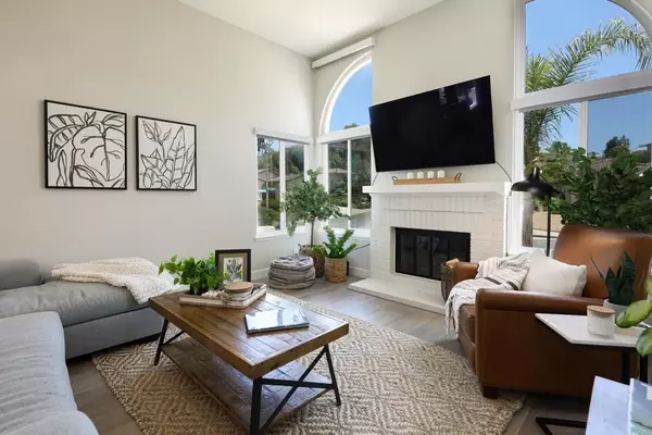 San Diego, CA 92128,13356 Corte De Chucena