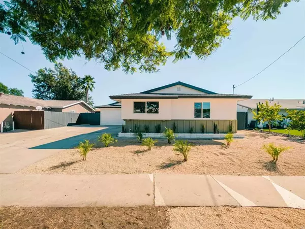 San Diego, CA 92119,8343 San Carlos Drive