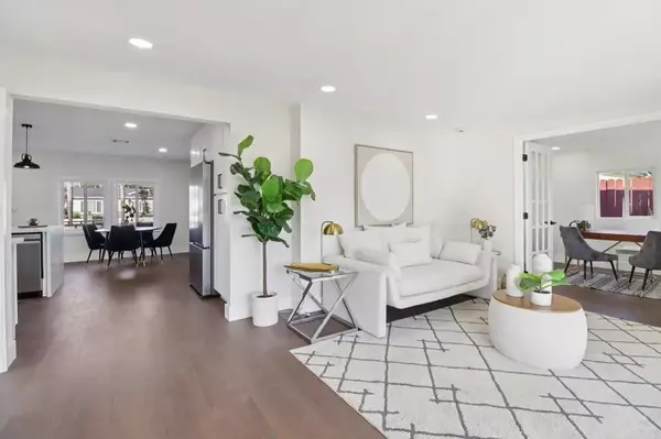 Santee, CA 92071,9233 Maranda Drive