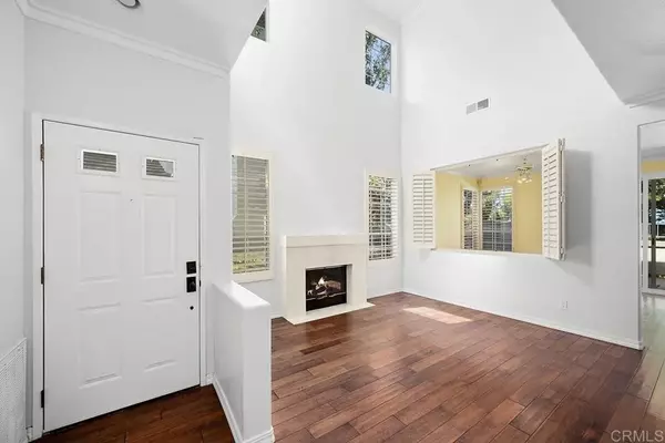 San Diego, CA 92130,13638 Jadestone Way