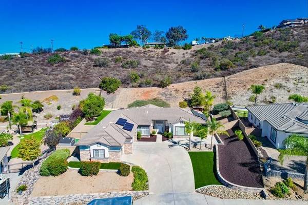 Santee, CA 92071,8933 Diamondback Drive