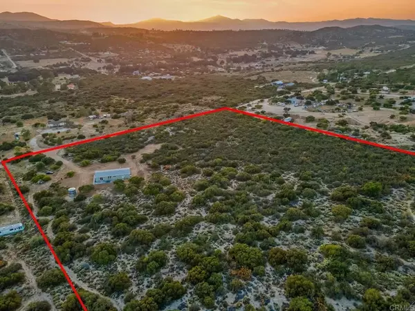 2203 Hyde Park Lane, Campo, CA 91906