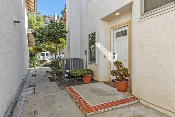 San Diego, CA 92124,10908 Avenida Playa Veracruz