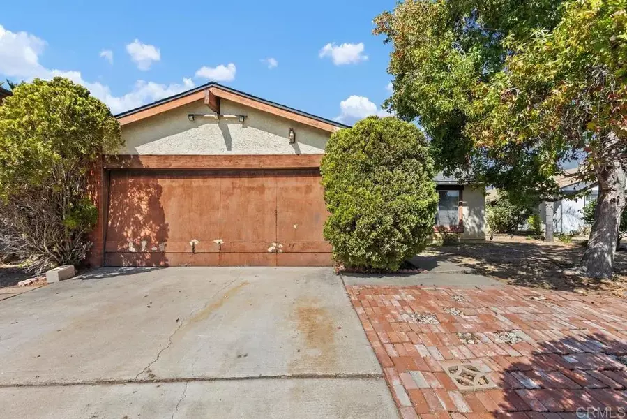 4560 Calle Del Palo, Oceanside, CA 92057