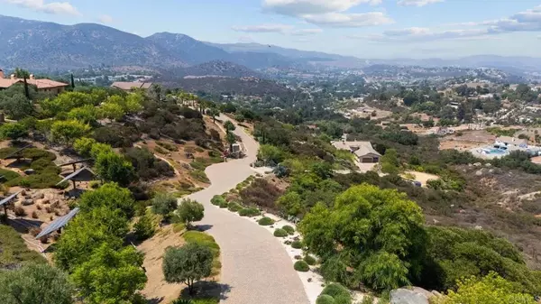 El Cajon, CA 92021,5102 Espinoza Road