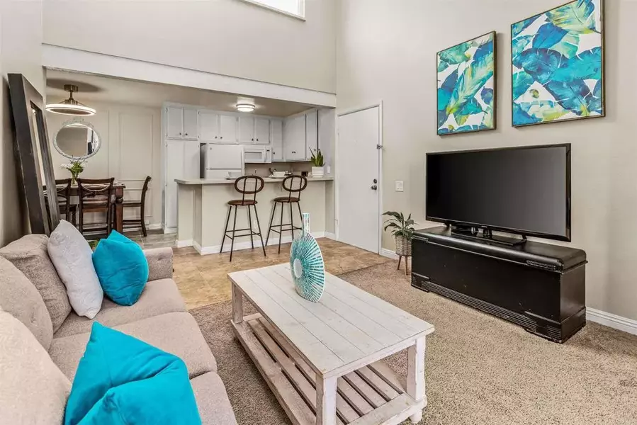 7740 Margerum Avenue #204, San Diego, CA 92120
