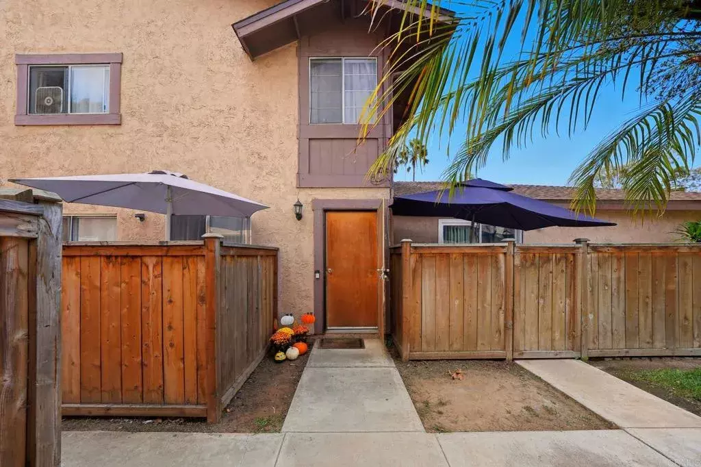 San Ysidro, CA 92173,1312 San Ysidro Boulevard West #B