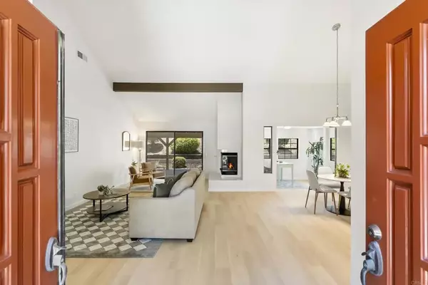 Rancho Bernardo (san Diego), CA 92128,12623 Calle Charmona
