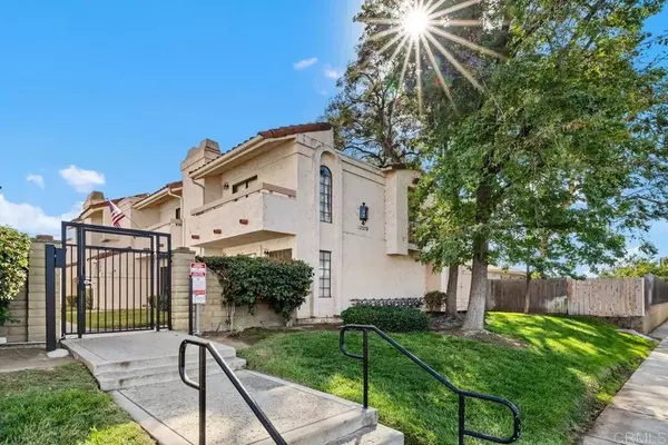 Lakeside, CA 92040,12553 Mapleview Street #28