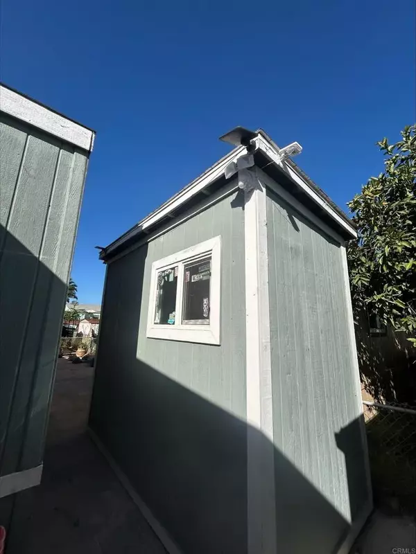 Oceanside, CA 92057,4616 N River Road #61