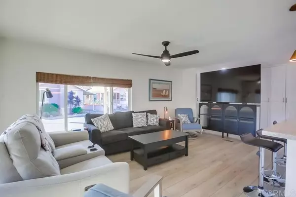 Santee, CA 92071,8301 Mission Gorge Road 301