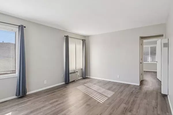 San Diego, CA 92115,6553 Lemarand Avenue