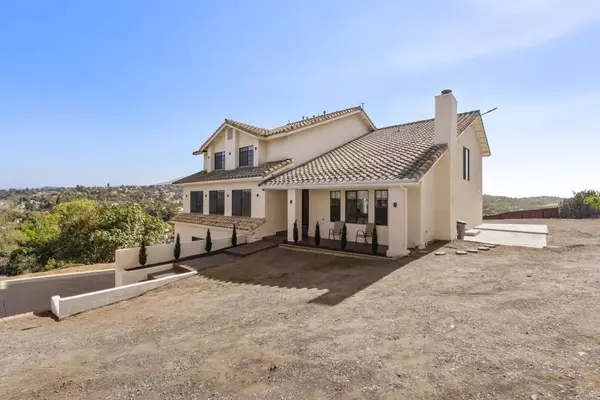 Spring Valley, CA 91977,9309 Hillside