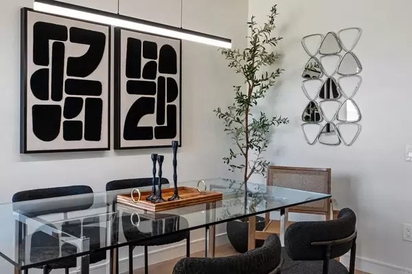 San Diego, CA 92117,4687 Murat Ct