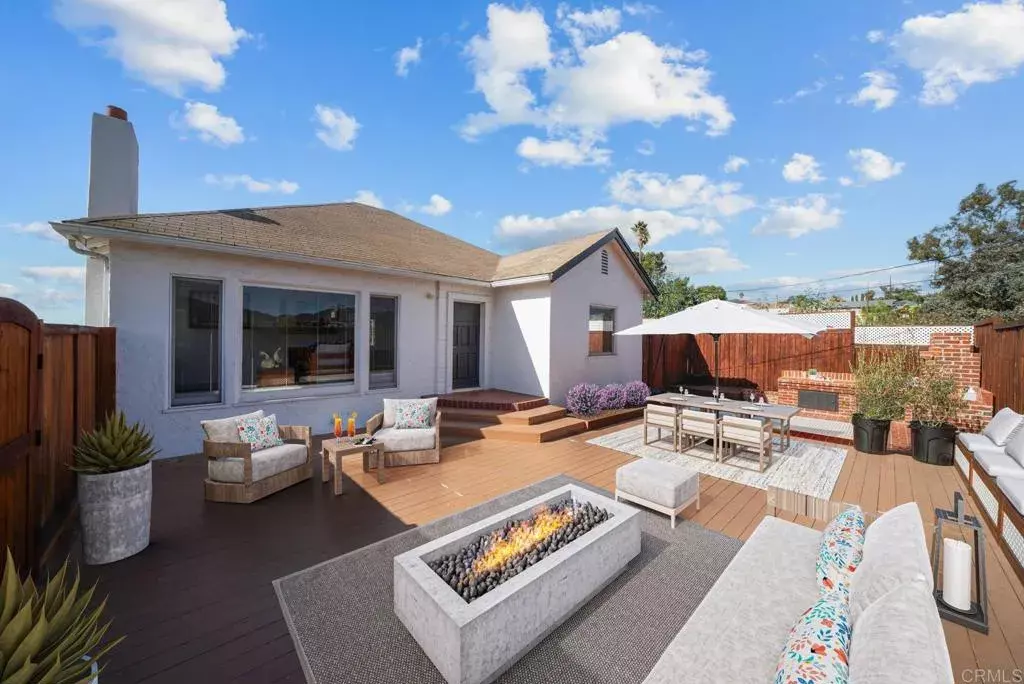 Vista, CA 92084,1015 Anza Avenue