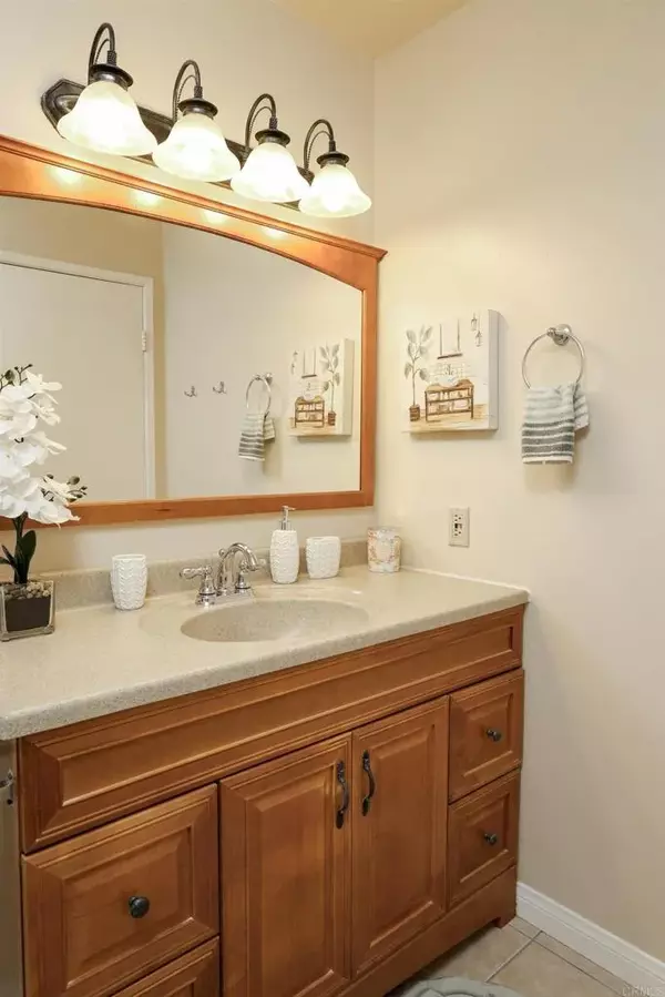 Santee, CA 92071,10643 King Phillip Court