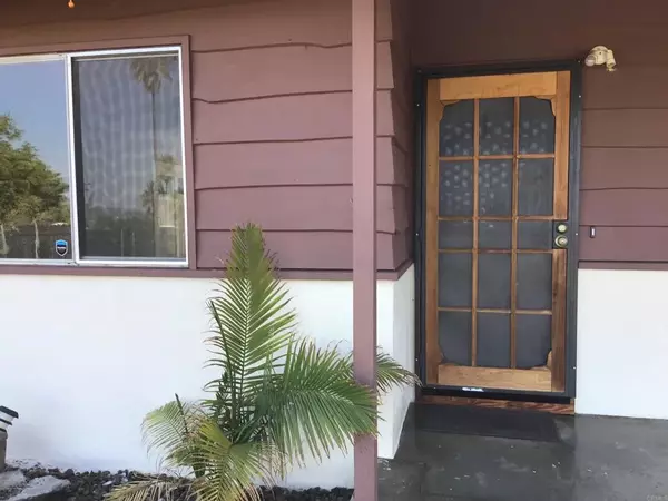 El Cajon, CA 92020,10979 Skywood Drive