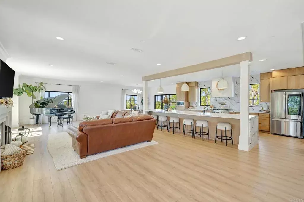 La Mesa, CA 91941,9148 Dillon Drive