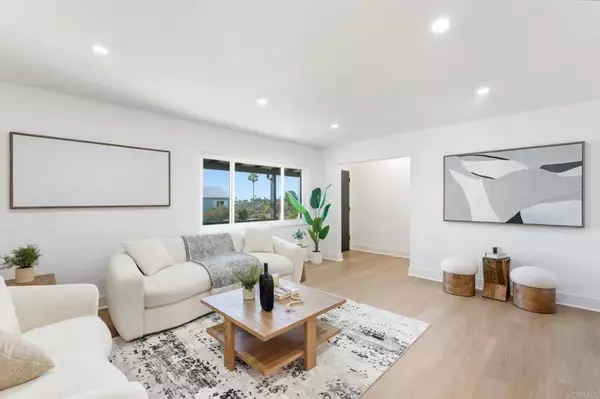 San Diego, CA 92104,3440 Fir Street