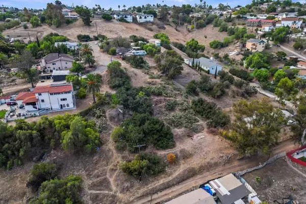 San Diego, CA 92114,407 66Th