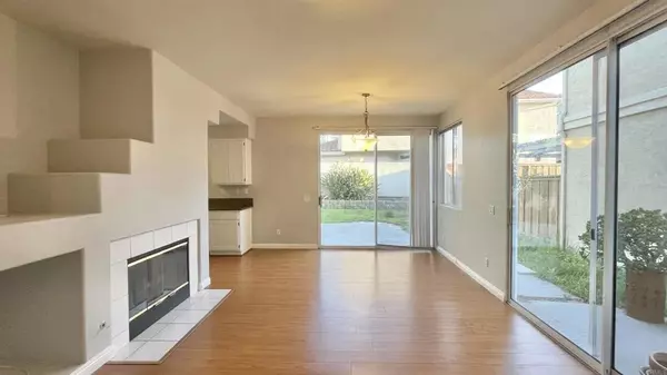 Mira Mesa, CA 92126,9555 Compass Point Dr S