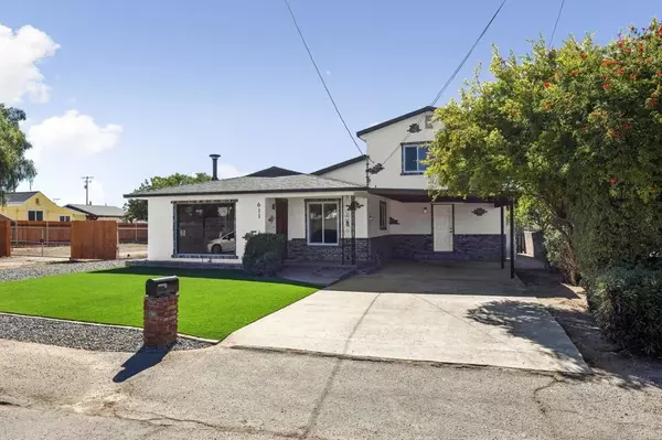 Ramona, CA 92065,611 9Th Street