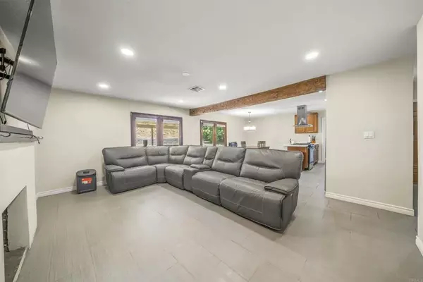 Lemon Grove, CA 91945,1434 San Altos Place