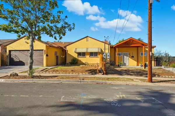 San Diego, CA 92114,5744 Dream Street