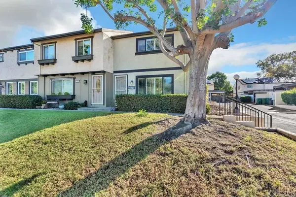 Santee, CA 92071,9555 Cottonwood Ave #E