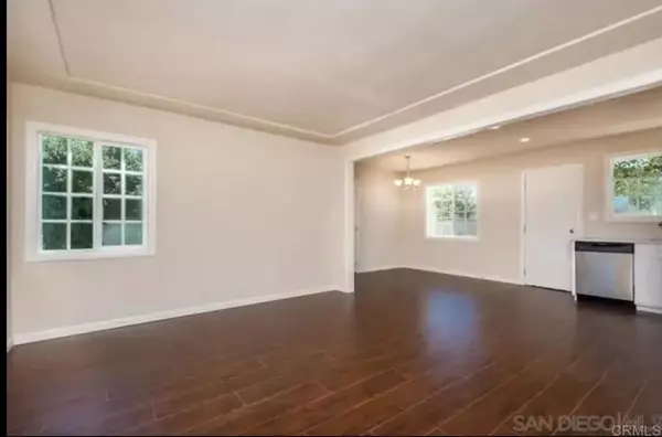 San Diego, CA 92113,920 S 40Th Street