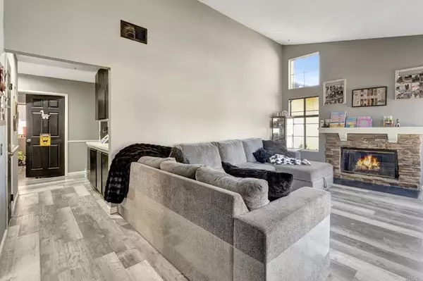 Murrieta, CA 92562,39820 Osprey Road