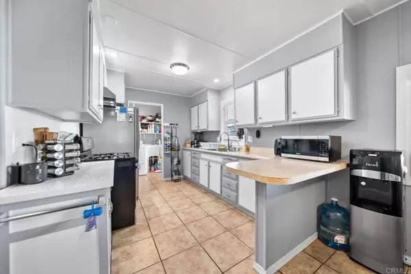 Chula Vista, CA 91911,444 Anita #SPC 19