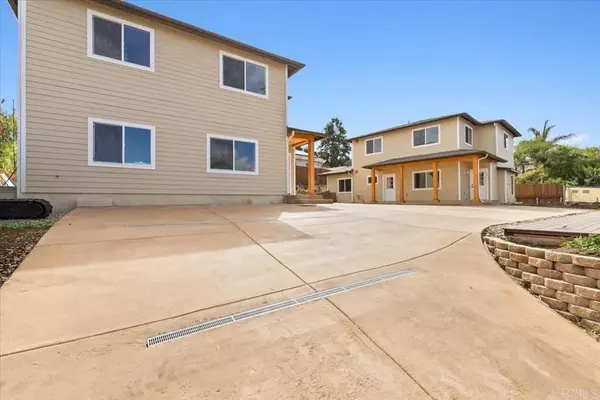 Vista, CA 92084,785 Lemon Ave