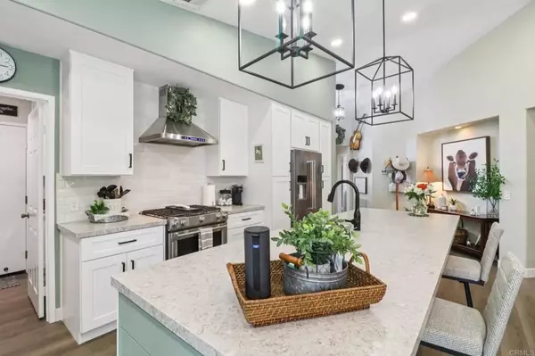 Alpine, CA 91901,2395 Larkspur Drive