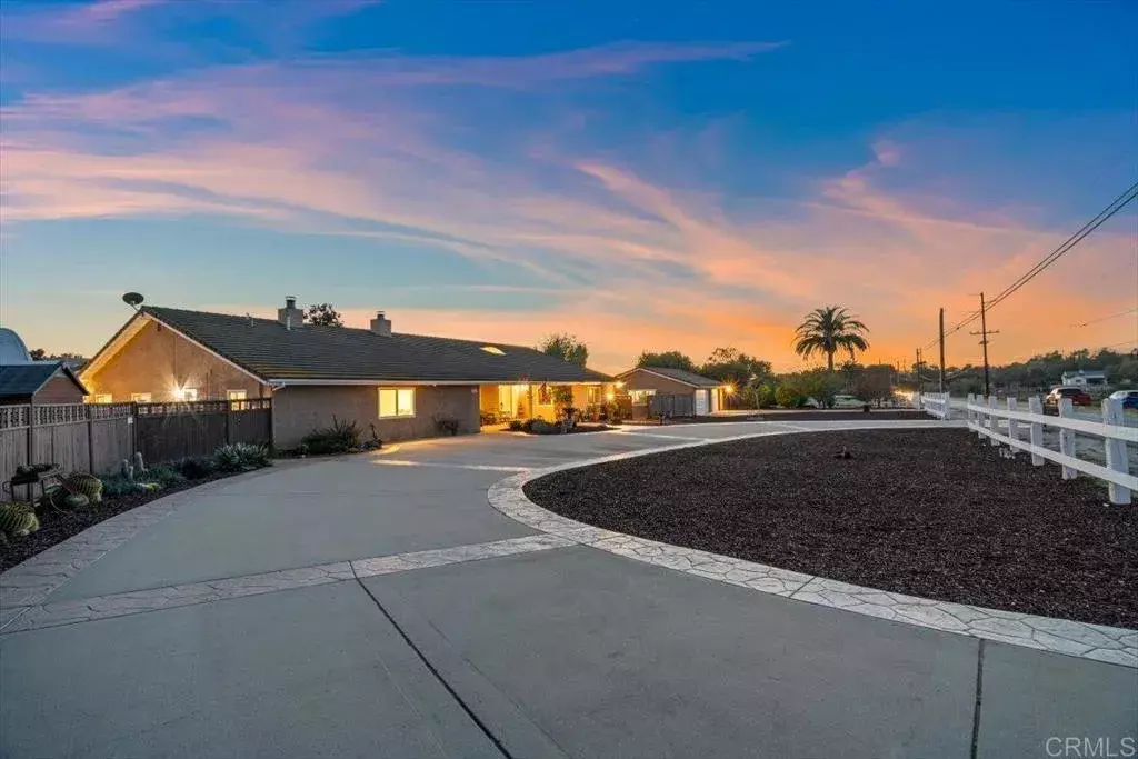 Valley Center, CA 92082,13815 Hilldale Road