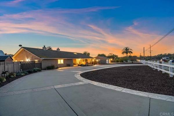 13815 Hilldale Road, Valley Center, CA 92082